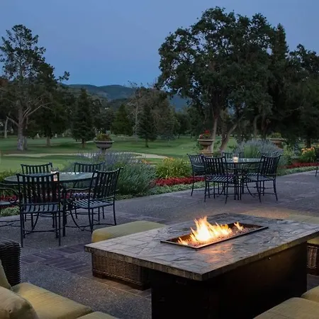 Top Floor Napa Condo W/ Golf Views Near Wineries